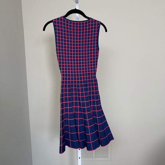 OHNE TITEL
Printed Mini Dress - Picture 2 of 4